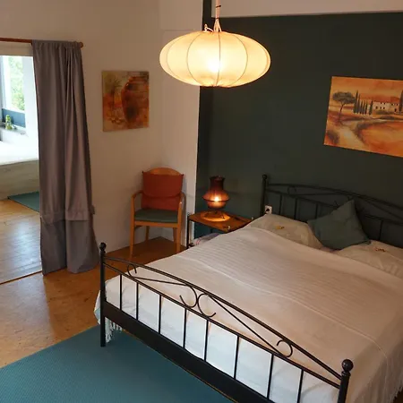 Glueck Fuer Kleine Auszeit Oder Entdeckungstour * Аурих