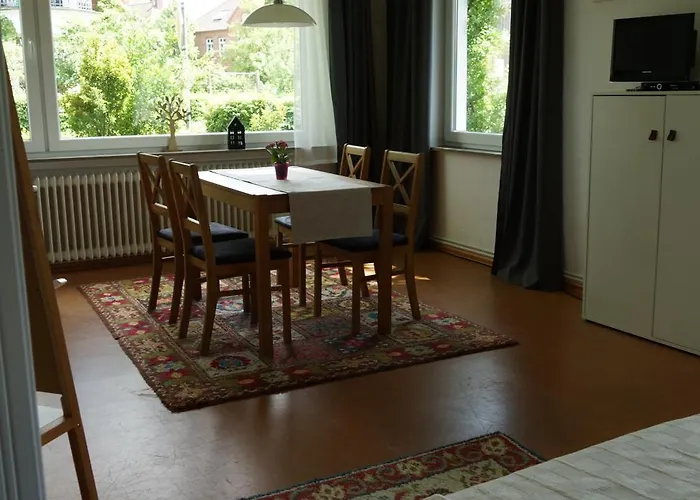 Glueck Fuer Kleine Auszeit Oder Entdeckungstour Апартаменты *