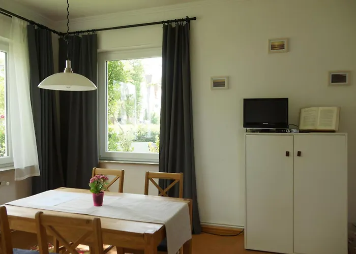 Апартаменты Glueck Fuer Kleine Auszeit Oder Entdeckungstour Аурих